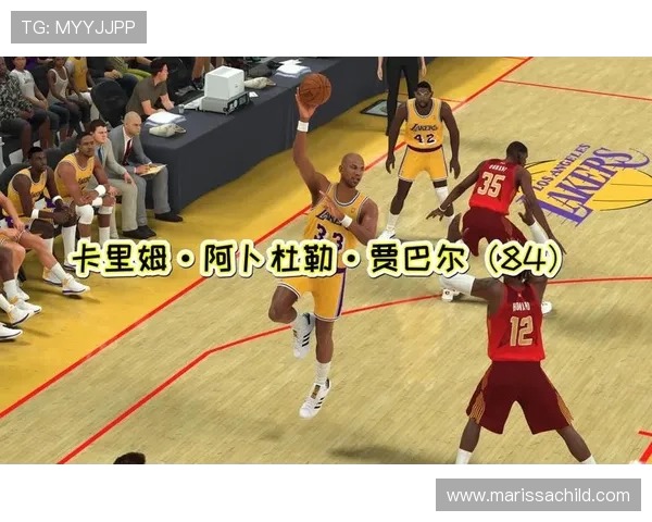 卡里姆·阿布杜尔-贾巴尔传奇生涯回顾及其对篮球历史的深远影响