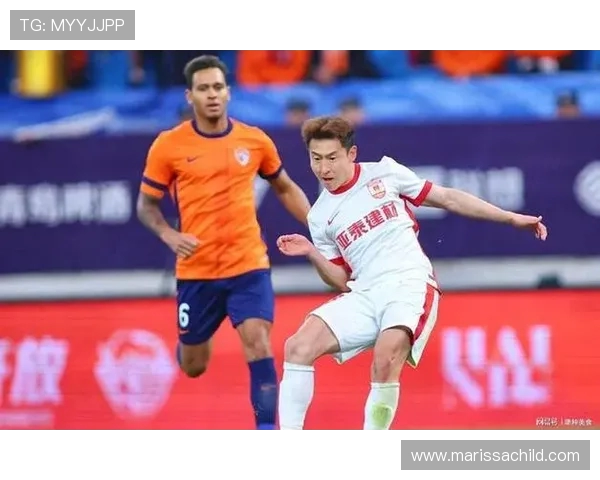 长春亚泰迎强劲对手鏖战绿茵赛场聚焦精彩对决全力争夺胜利