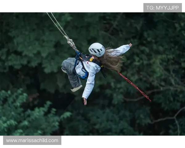 黄芳独家揭秘极限运动的乐趣与挑战分享心得与技巧助你勇敢追梦