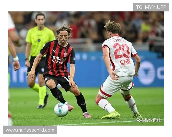 AC米兰重振雄风再度出发追寻欧洲巅峰荣耀之路